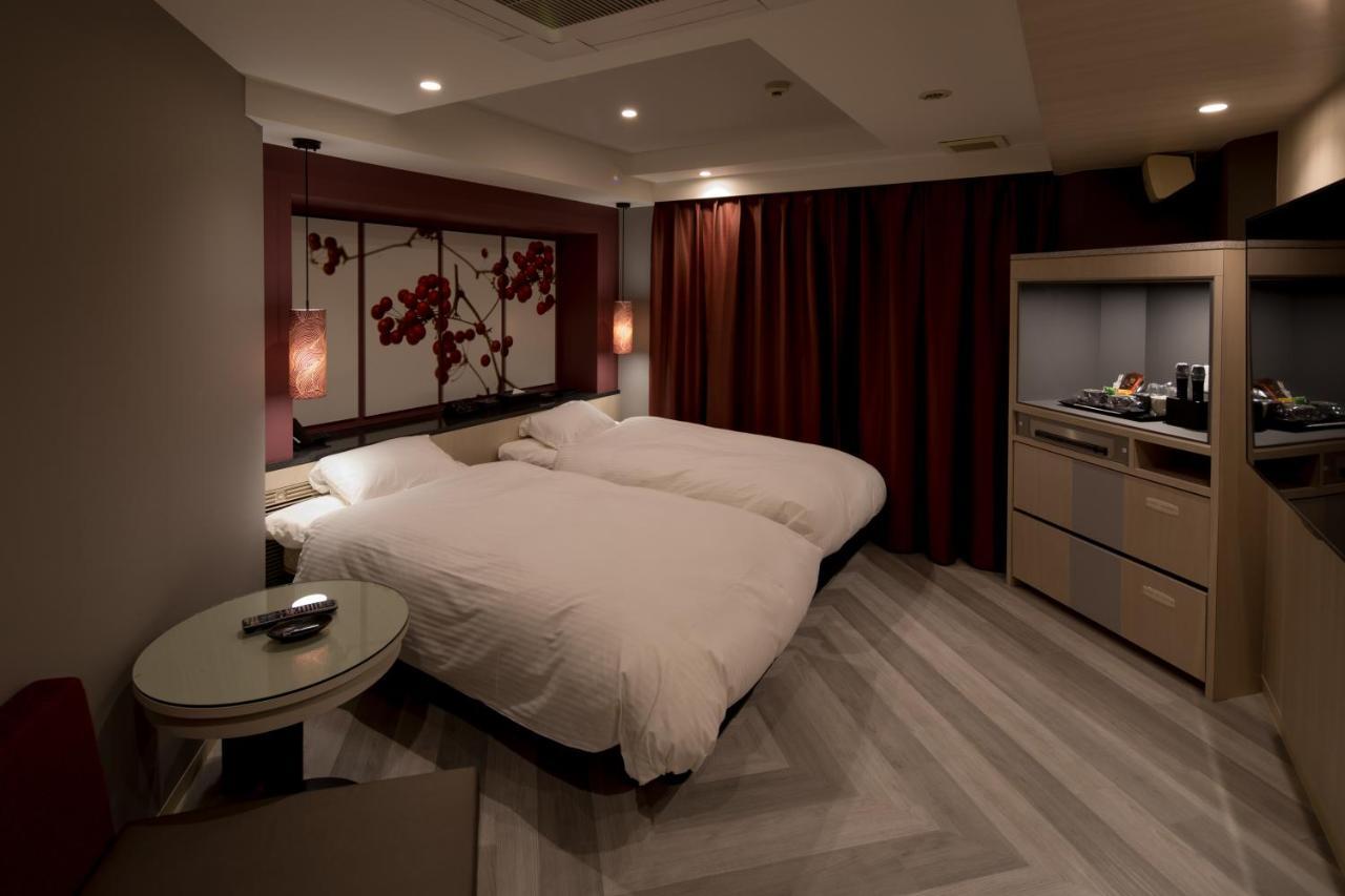 Hotel Sen (Adults Only) Осака Екстериор снимка