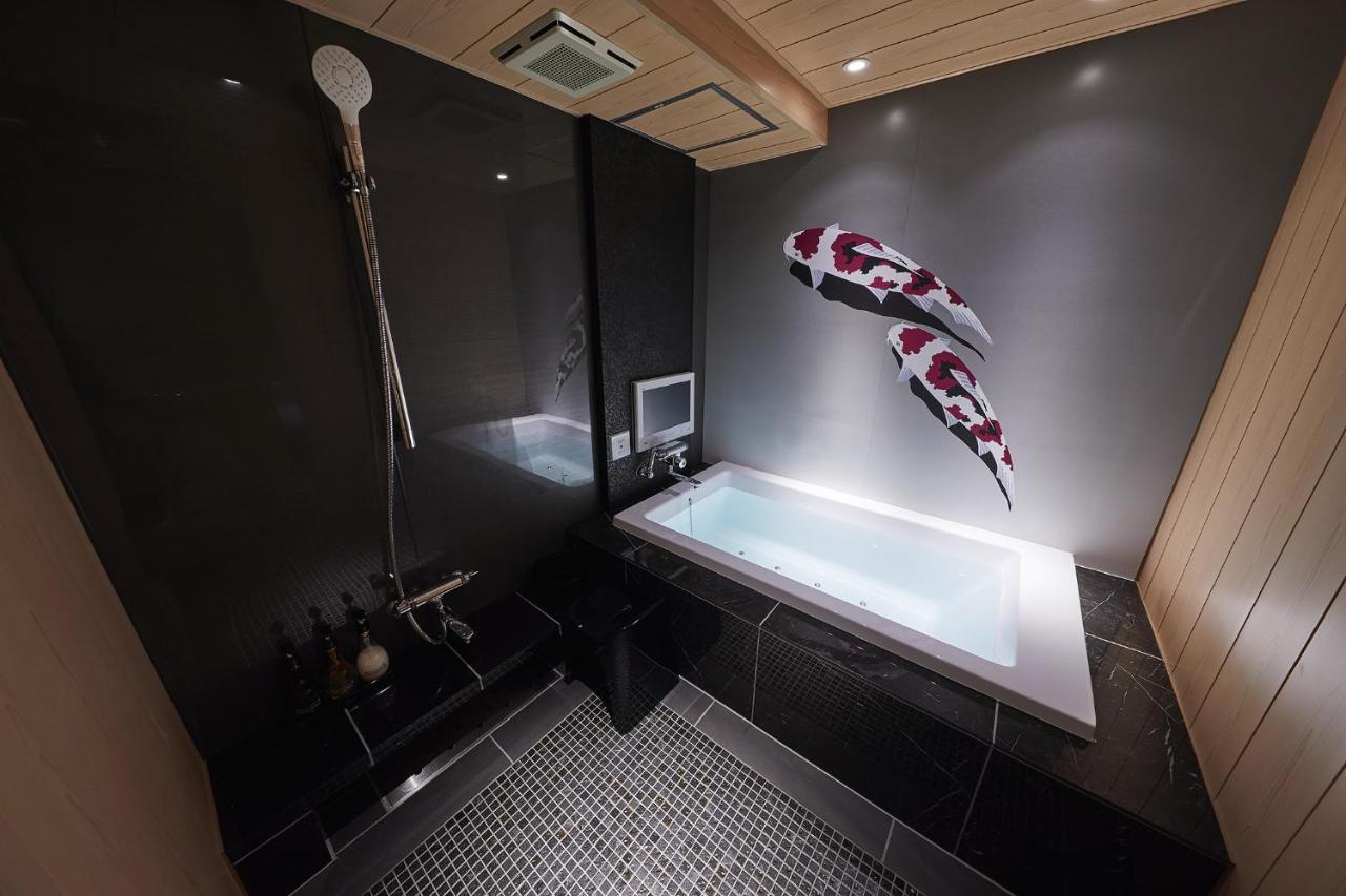 Hotel Sen (Adults Only) Осака Екстериор снимка