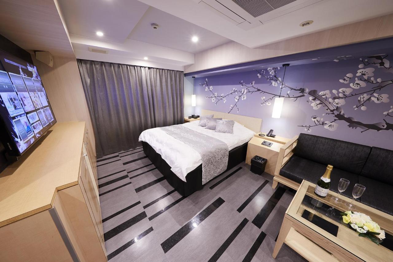 Hotel Sen (Adults Only) Осака Екстериор снимка