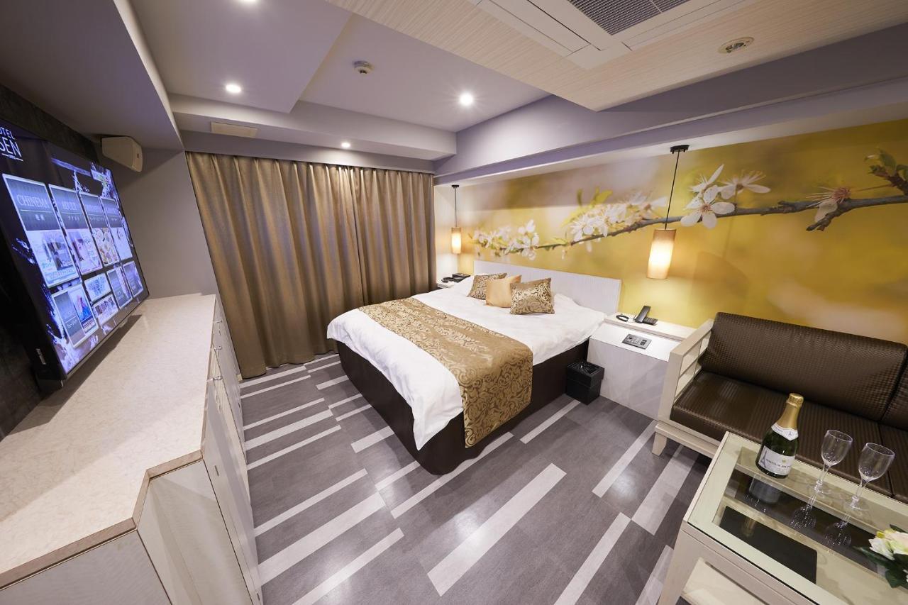 Hotel Sen (Adults Only) Осака Екстериор снимка